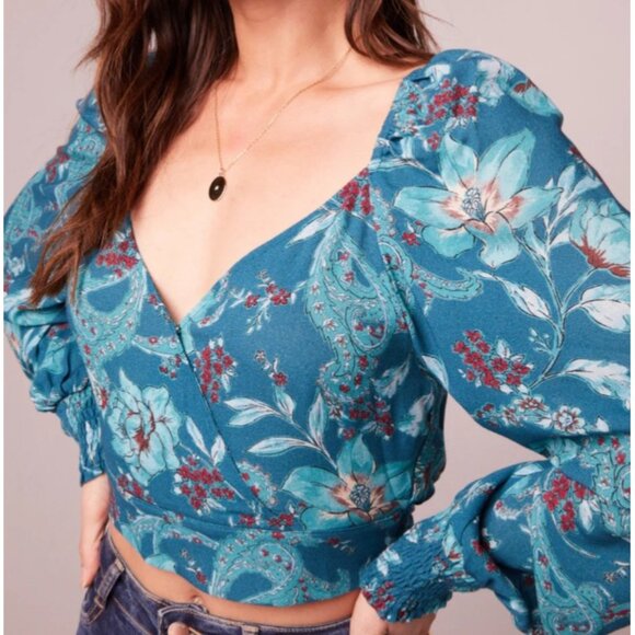 Band of the Free Sybille Teal Floral Crossover Crop Top Sz Small Womens Deep Tea - Picture 13 of 13